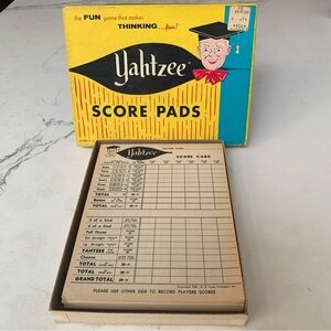 VINTAGE 1956 YAHTZEE (4) SCORE PADS in ORIGINAL BOX by E.S. Lowe